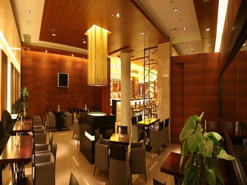 ננג'ינג International Conference Hotel Of Nanjing מראה חיצוני תמונה